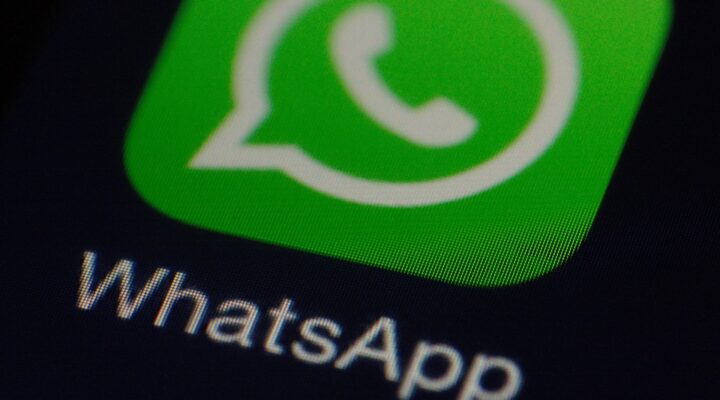 O WhatsApp começará a exibir anúncios: Se você não concordar, terá que excluir sua conta